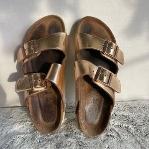 BIRKENSTOCK Gold Double Strap Sandals Women size 39 (5.5/6.0 US)